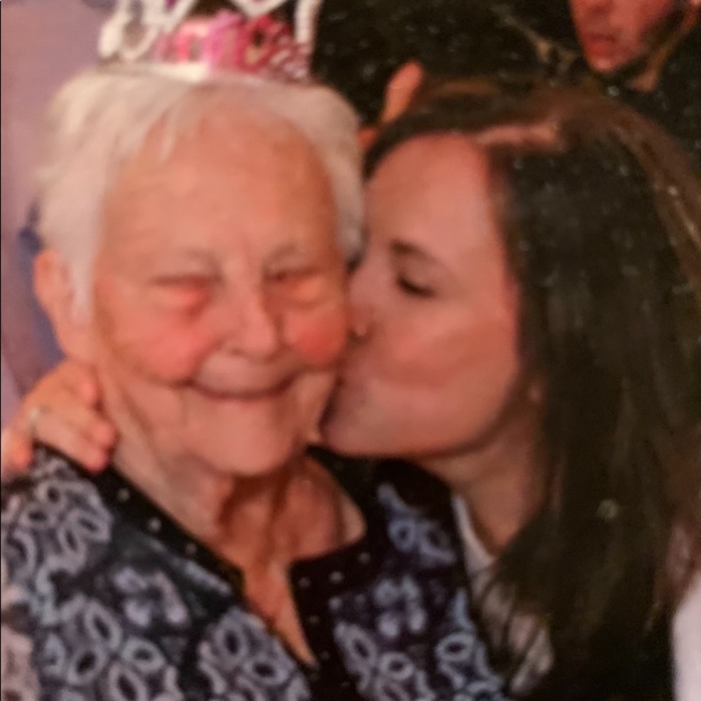 I’m NOT on Twitter. Meet your Posher, The MIZZZ